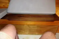 Zivju pārstrādes kuģis pārdod