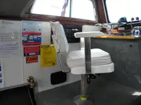 Niršanas atbalsta kuģis pārdod