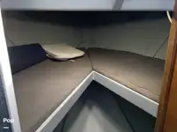 Niršanas atbalsta kuģis pārdod