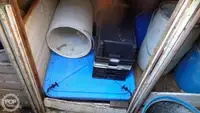 Trallers pārdod