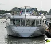 Kruīza kuģis pārdod