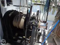 Trallers pārdod