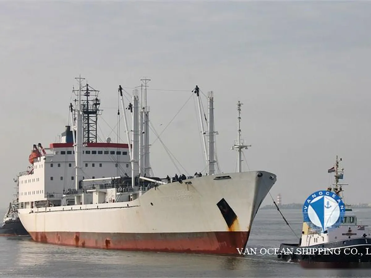 Reefer kuģis pārdod