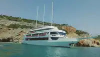 Pasažieru kuģis pārdod