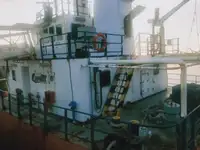 Desanta kuģis, tankkuģis pārdod
