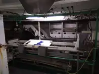 Trallers pārdod