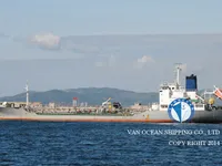 Naftas / Ķīmisko vielu tankkuģis pārdod
