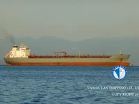Naftas / Ķīmisko vielu tankkuģis pārdod