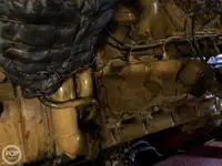 Trallers pārdod