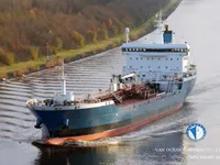 Naftas / Ķīmisko vielu tankkuģis pārdod