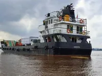 Desanta kuģis, tankkuģis pārdod