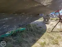 Zivju pārstrādes kuģis pārdod