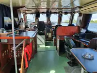 Hidrogrāfiskais kuģis pārdod