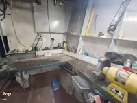 Trallers pārdod
