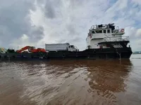 Desanta kuģis, tankkuģis pārdod
