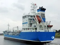 Naftas / Ķīmisko vielu tankkuģis pārdod