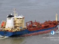 Naftas / Ķīmisko vielu tankkuģis pārdod