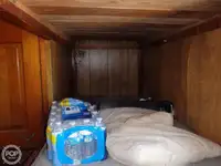 Trallers pārdod