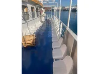 Pasažieru kuģis pārdod