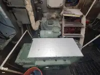 Trallers pārdod