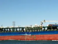 Naftas / Ķīmisko vielu tankkuģis pārdod