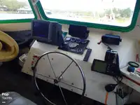 Trallers pārdod