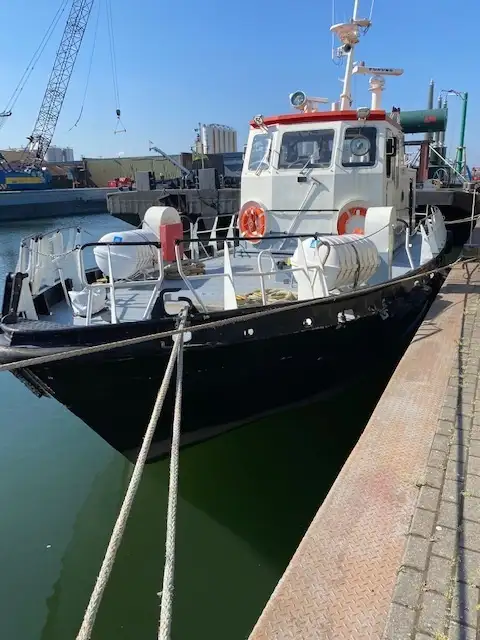 Dredžs pārdod