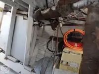Trallers pārdod