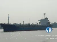 Naftas / Ķīmisko vielu tankkuģis pārdod