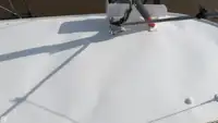 Trallers pārdod