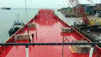 Desanta kuģis, tankkuģis pārdod