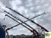 Trallers pārdod