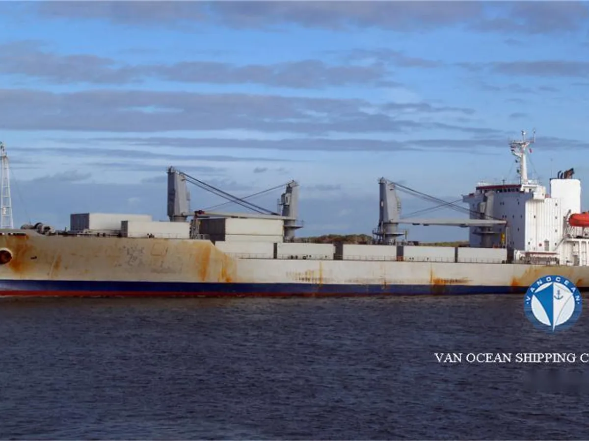 Reefer kuģis pārdod