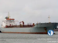 Naftas / Ķīmisko vielu tankkuģis pārdod