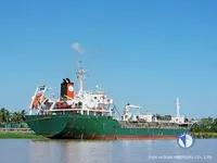 Naftas / Ķīmisko vielu tankkuģis pārdod