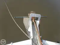 Trallers pārdod