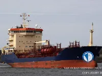 Naftas / Ķīmisko vielu tankkuģis pārdod