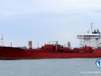 Naftas / Ķīmisko vielu tankkuģis pārdod