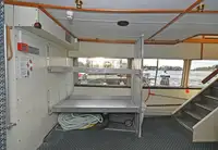 Kruīza kuģis pārdod