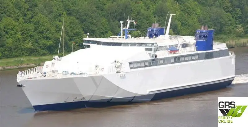 Ro-Ro kuģis pārdod