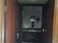Trallers pārdod