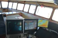 Naftas / Ķīmisko vielu tankkuģis pārdod