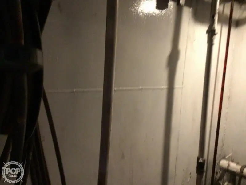 Trallers pārdod