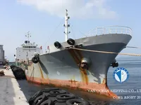 Naftas / Ķīmisko vielu tankkuģis pārdod