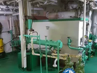 Naftas / Ķīmisko vielu tankkuģis pārdod