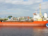 Naftas / Ķīmisko vielu tankkuģis pārdod
