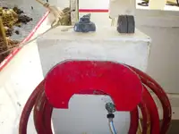 Trallers pārdod