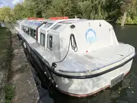 Pasažieru kuģis pārdod