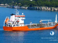 Naftas / Ķīmisko vielu tankkuģis pārdod