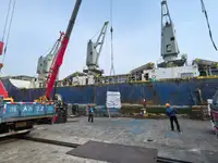 Reefer kuģis pārdod